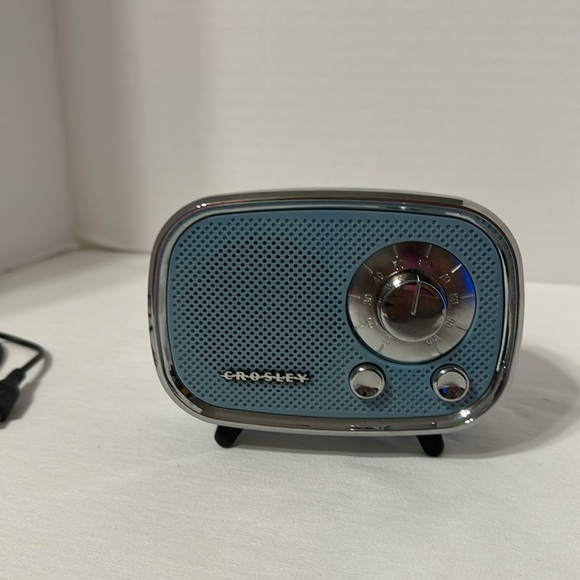 Crosley Other - Crosley CR3039A-TN Rondo Retro Portable Rechargeable Bluetooth Speaker